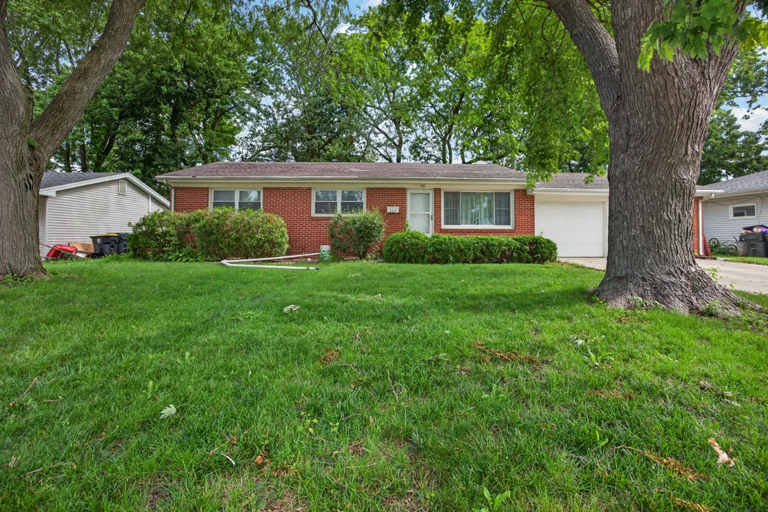 Photo of 302 Belview Avenue