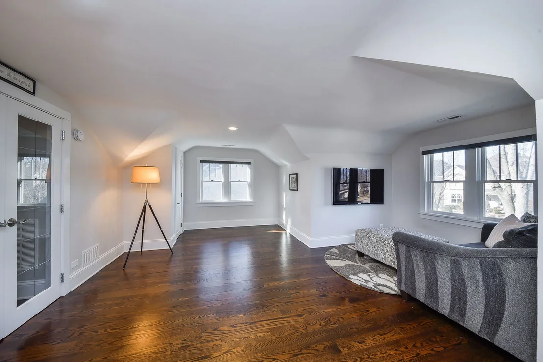 Photo of 312 Douglas Avenue