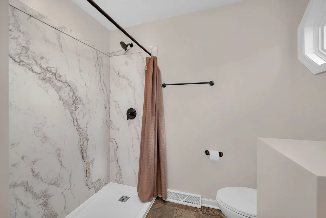 Photo of 2380 Chestnut Lane