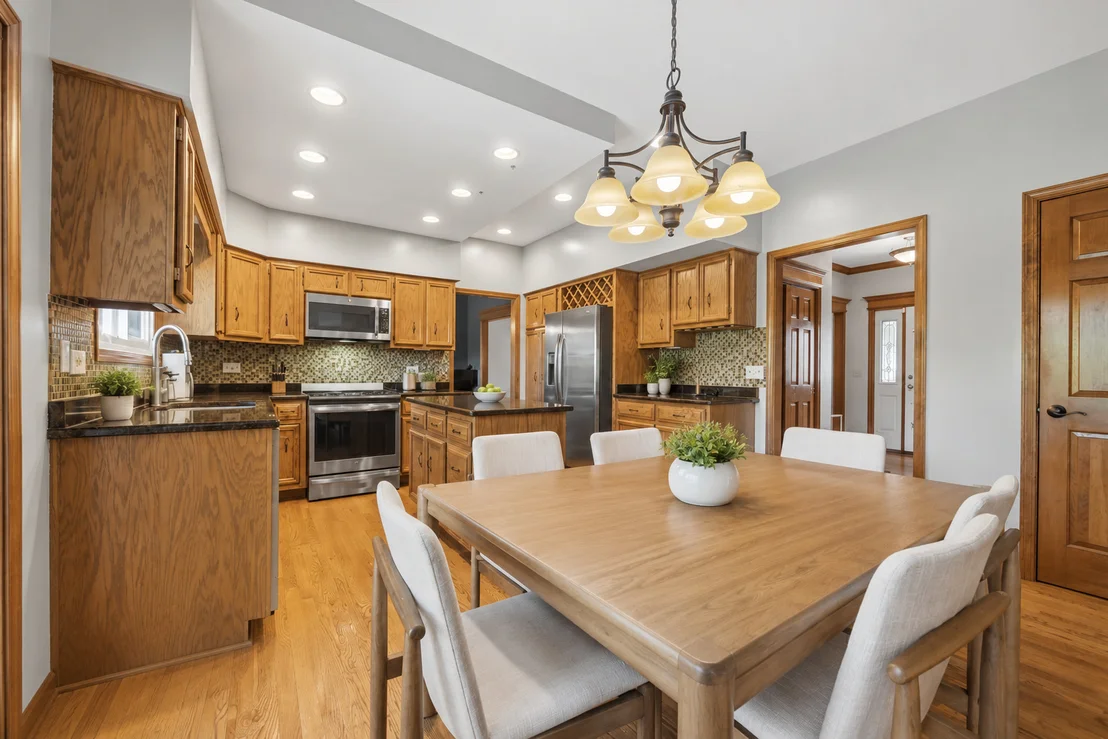 Photo of 2541 Cheshire Drive