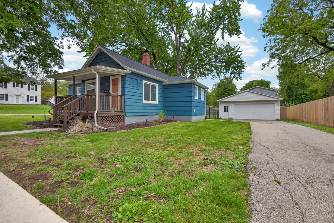 Photo of 608 N Fell Avenue