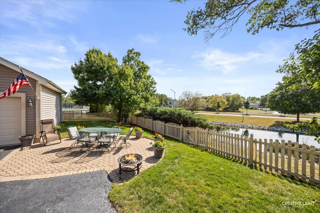 Photo of 2303 Riverside Drive