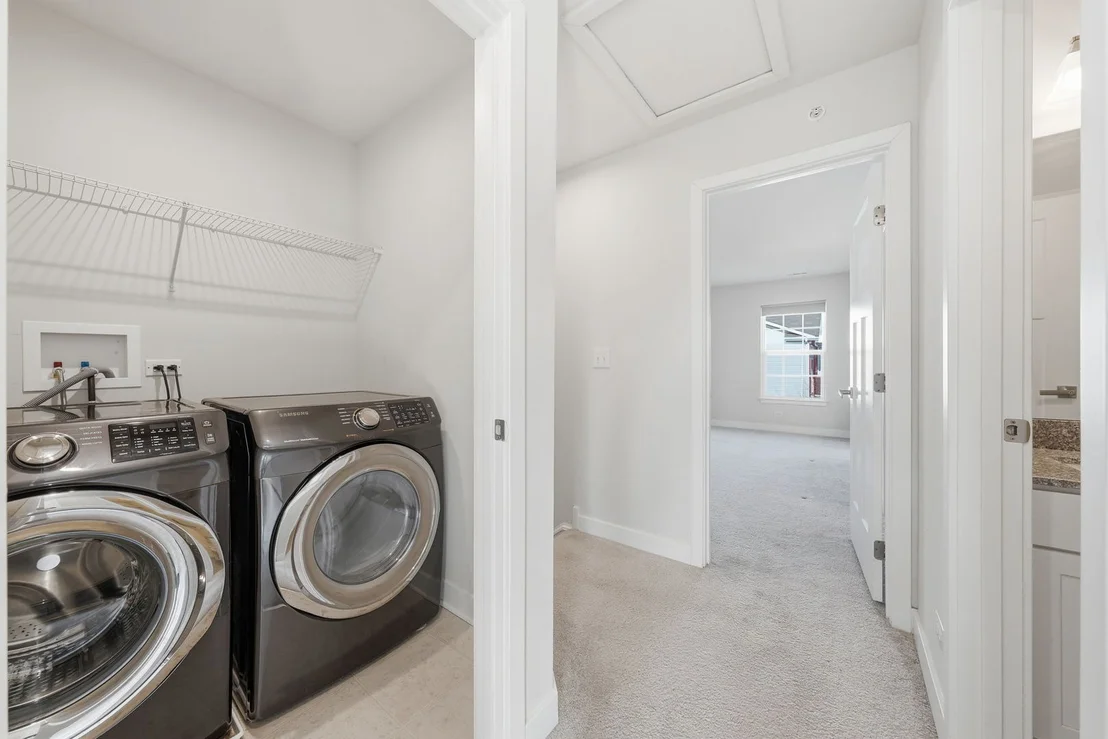 Photo of 72 Nicholas Drive E