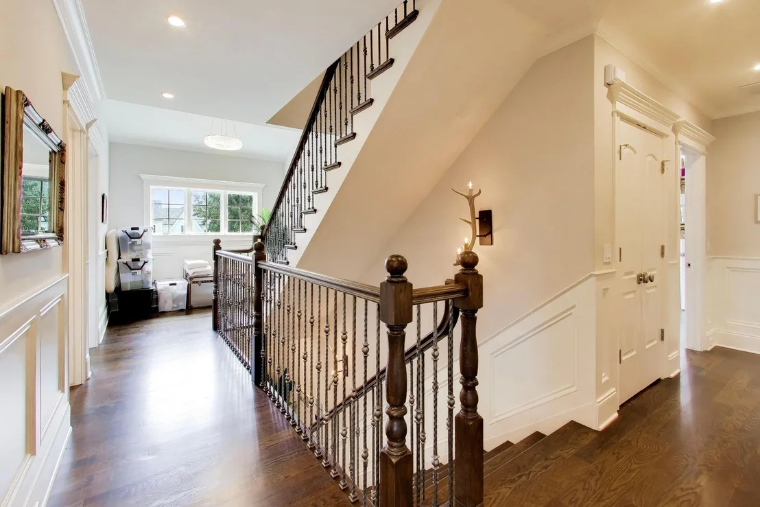 Photo of 440 Sunset Drive