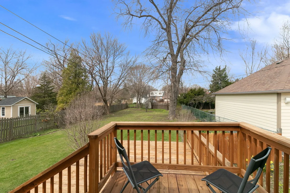 Photo of 446 Longcommon Road