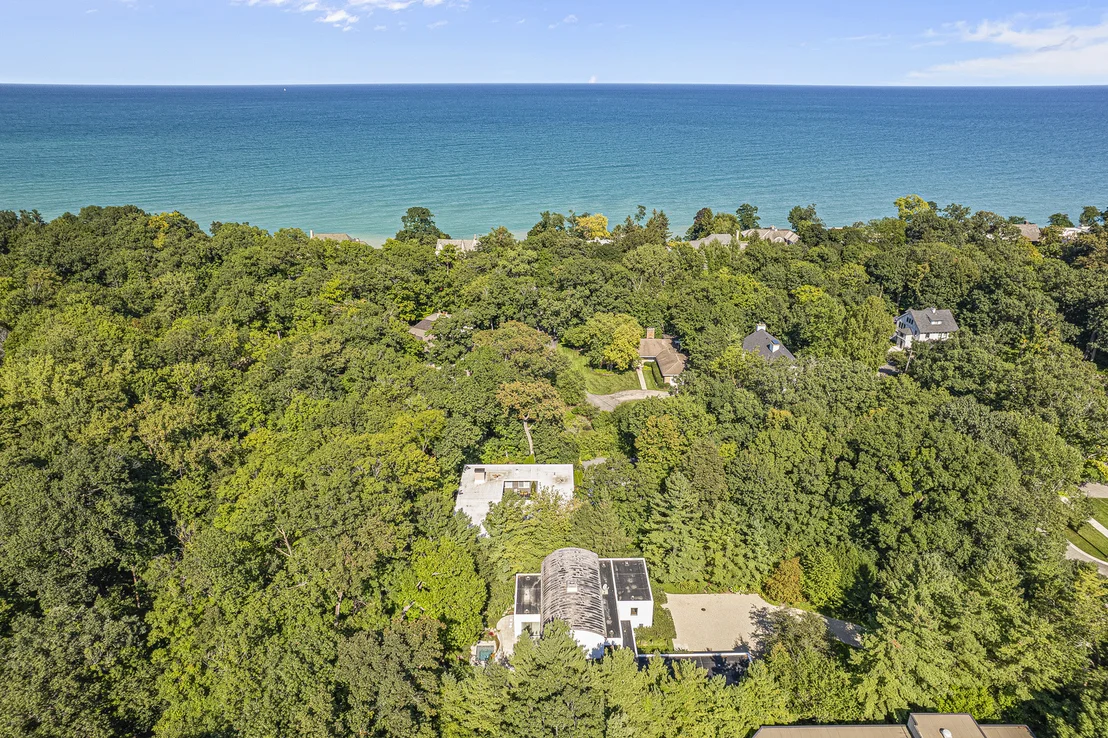 Photo of 165 Maple Avenue
