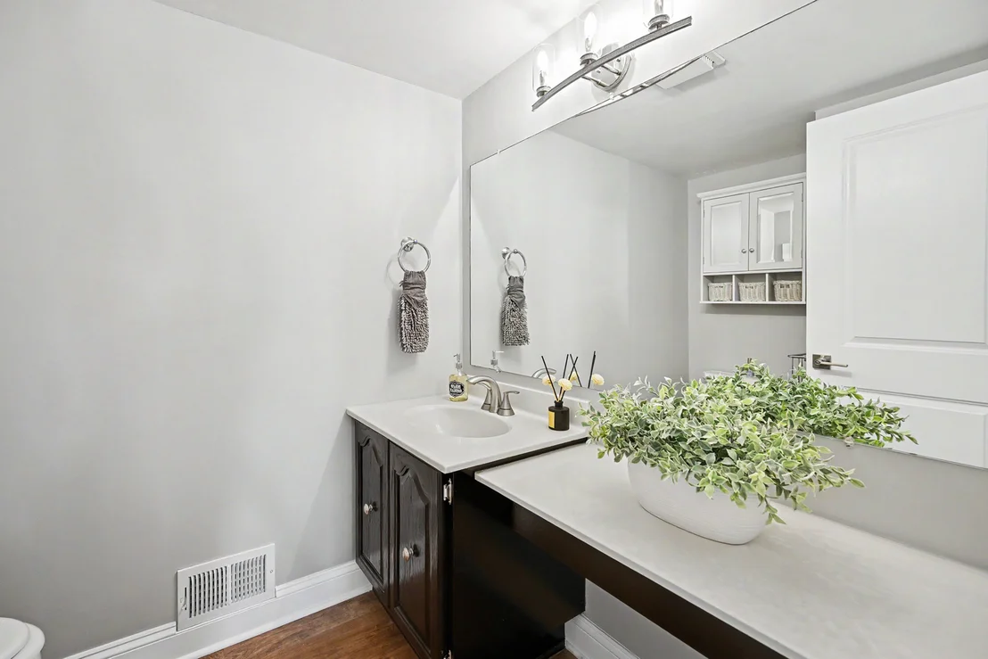 Photo of 2234 Appleby Drive