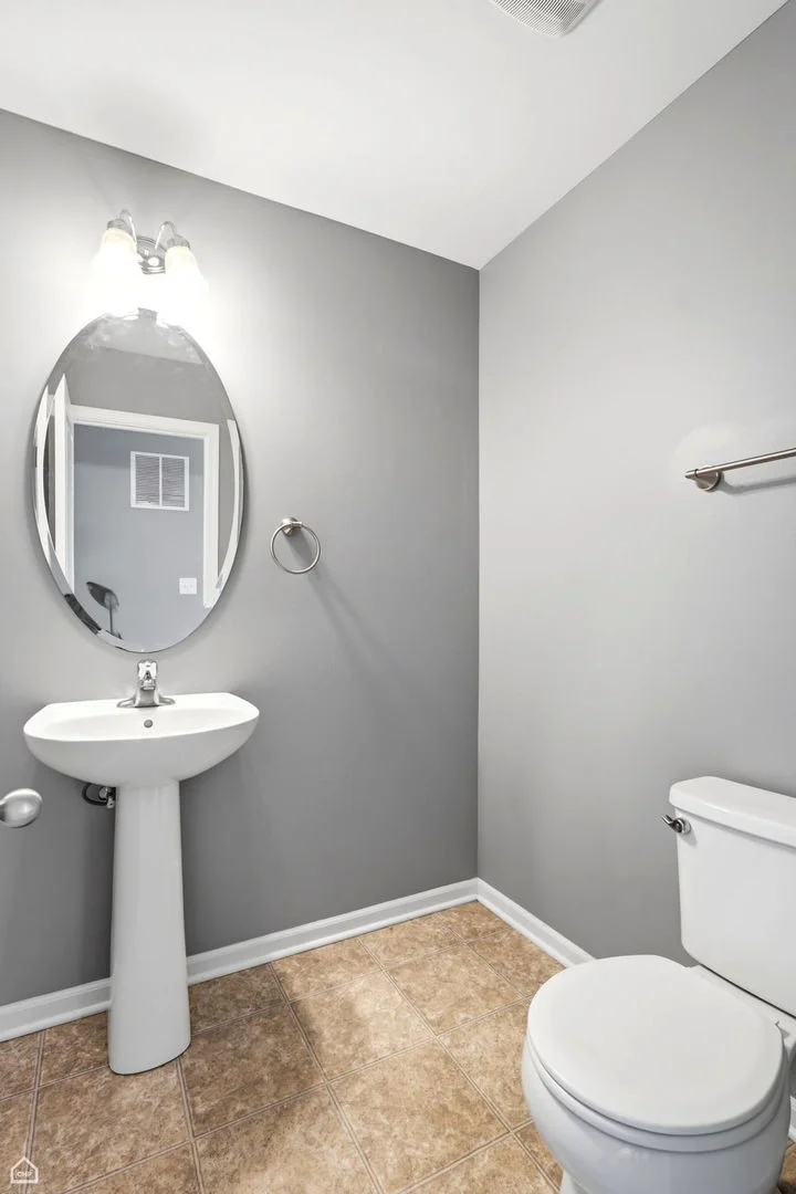 Photo of 1665 Windward Drive