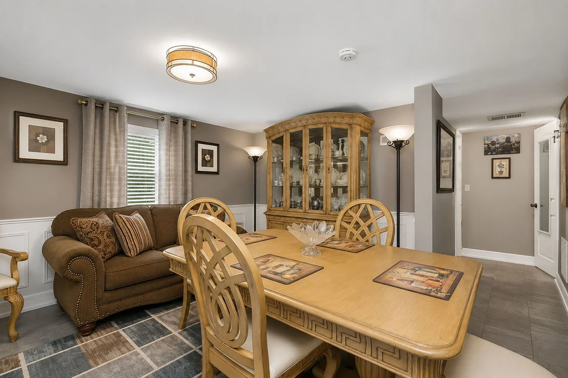 Photo of 115 N Rose Avenue
