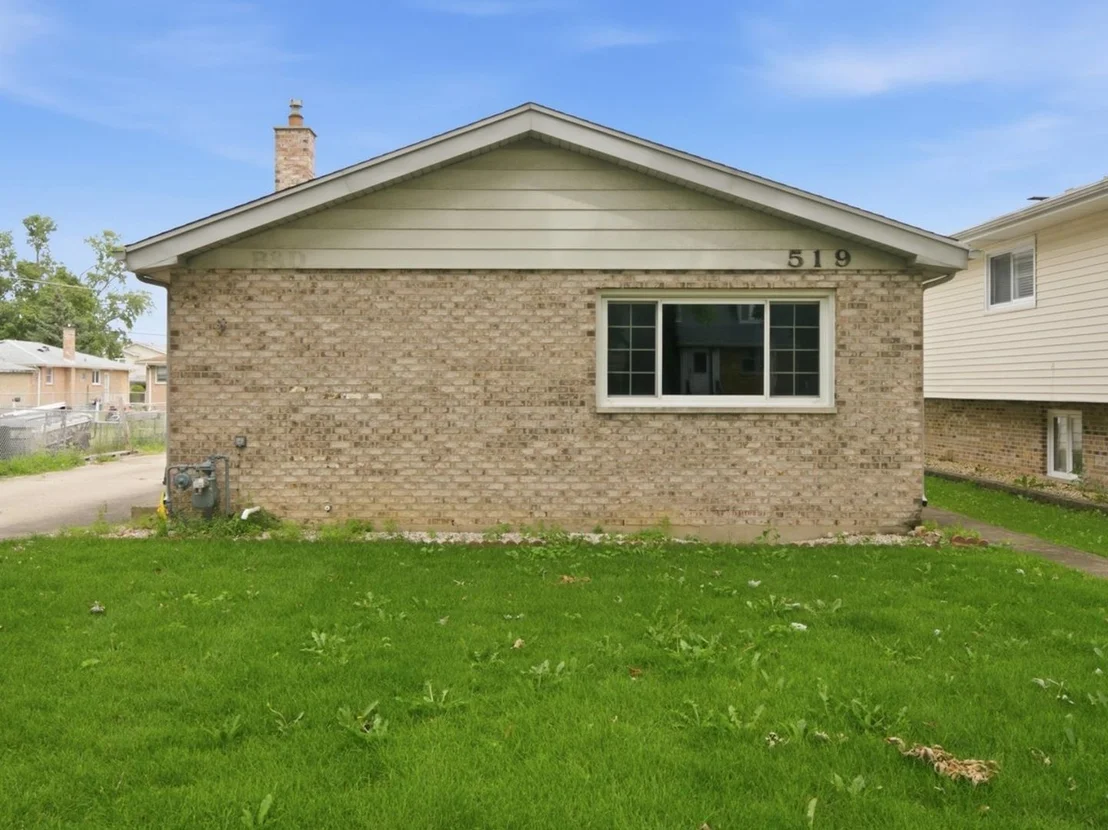 Photo of 519 Maple Lane