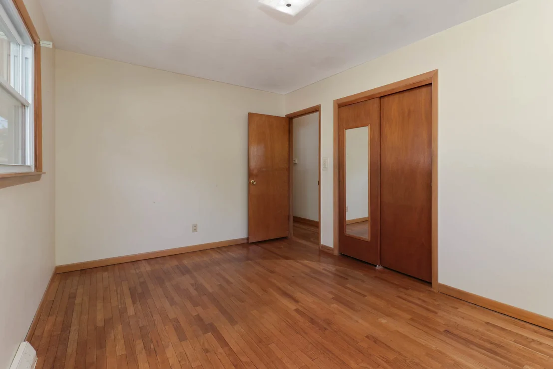 Photo of 807 Sheridan Road