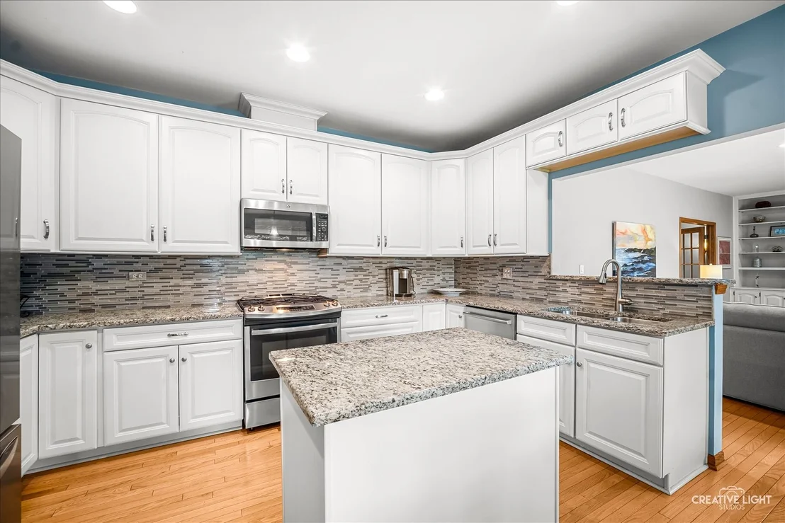 Photo of 1N211 Coventry Drive