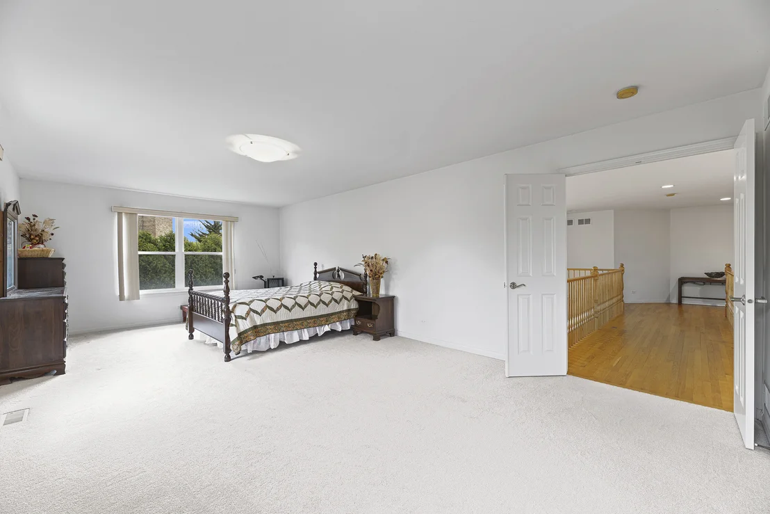 Photo of 47 Holabird Circle