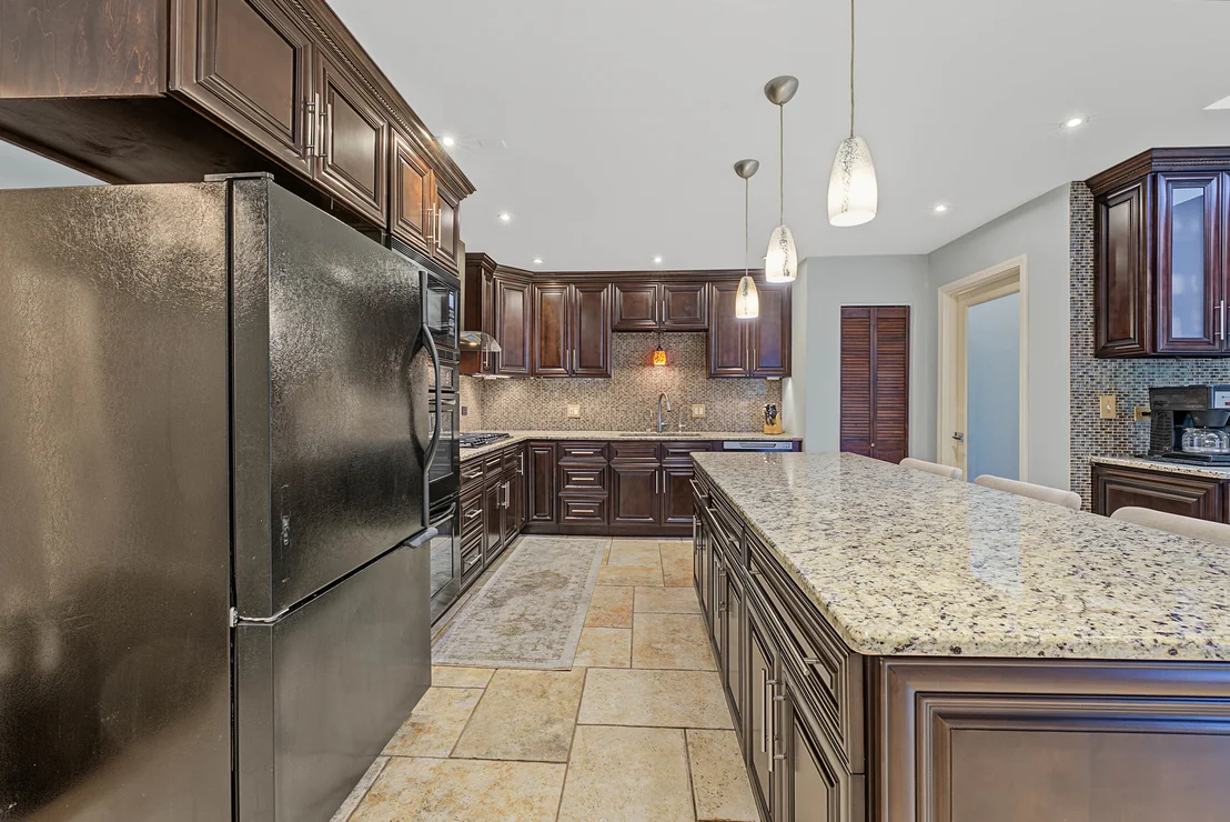 Photo of 19W076 18th Place