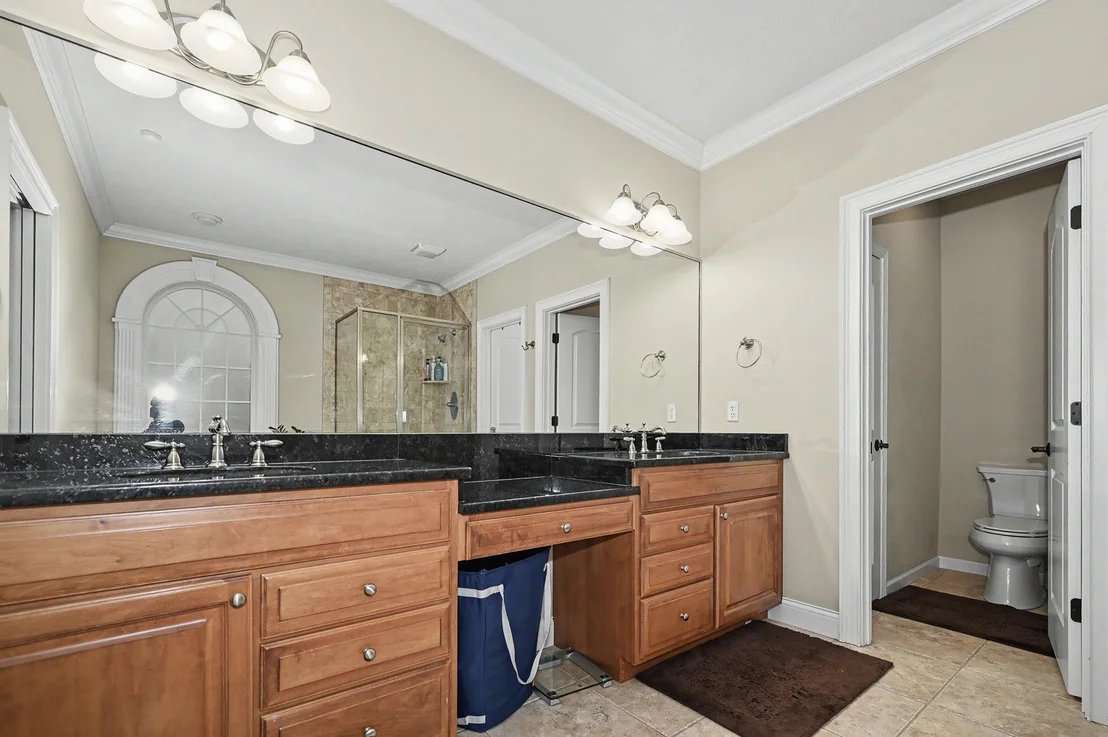 Photo of 18 Stonebrook Court