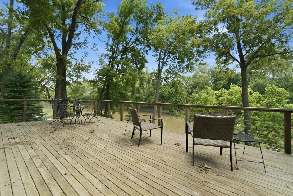 Photo of 2437 N 1480 East Road