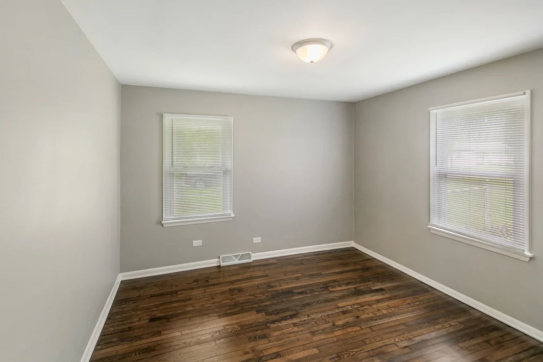 Photo of 15403 Cherry Lane