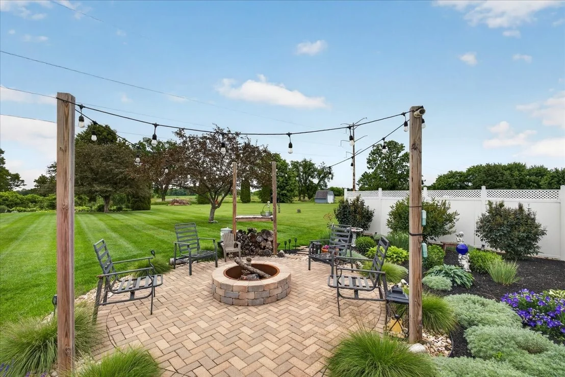 Photo of 864 Campton Drive