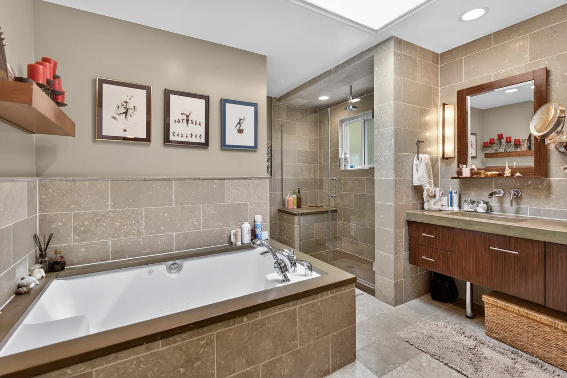 Photo of 923 Park Avenue