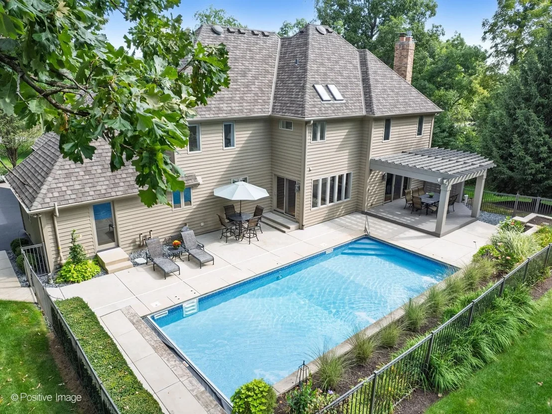 Photo of 30W307 MAPLE TREE Lane