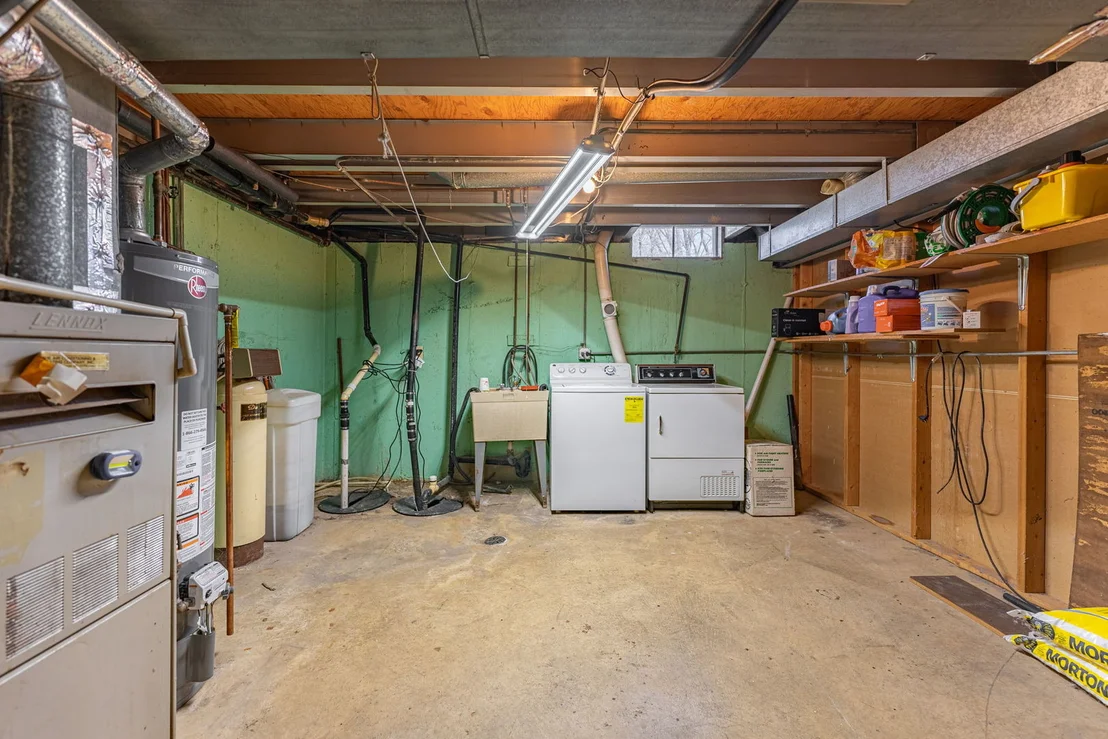 Photo of 137 Harding Drive