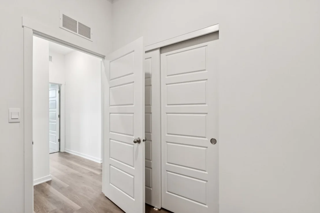 Photo of 6453 Maple Glen Drive