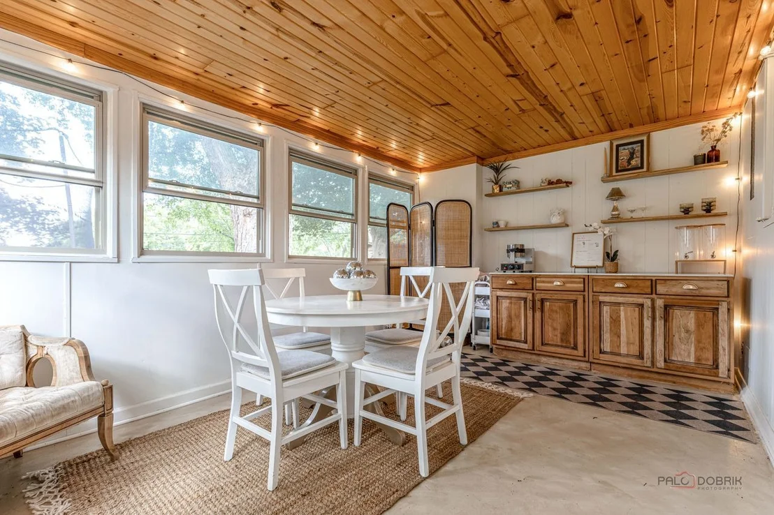 Photo of 161 Crestwood Drive