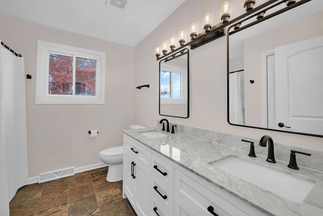 Photo of 2380 Chestnut Lane