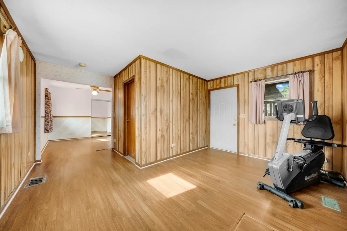 Photo of 7030 Saratoga Drive