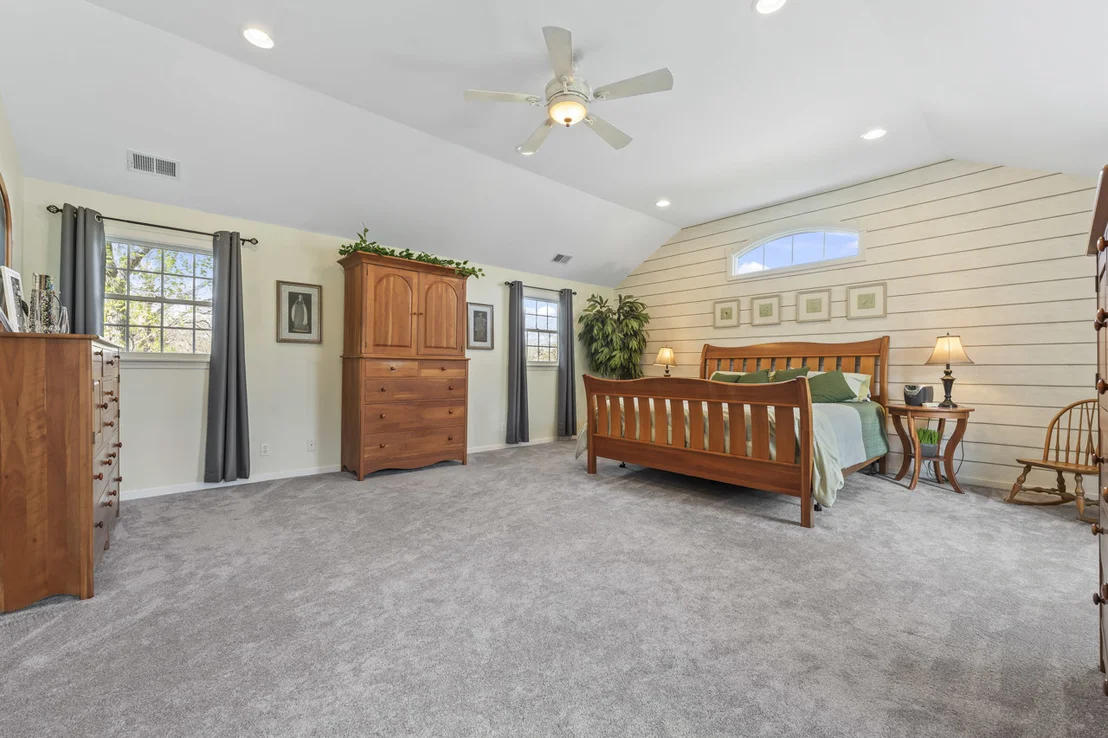 Photo of 2245 Tanglewood Drive