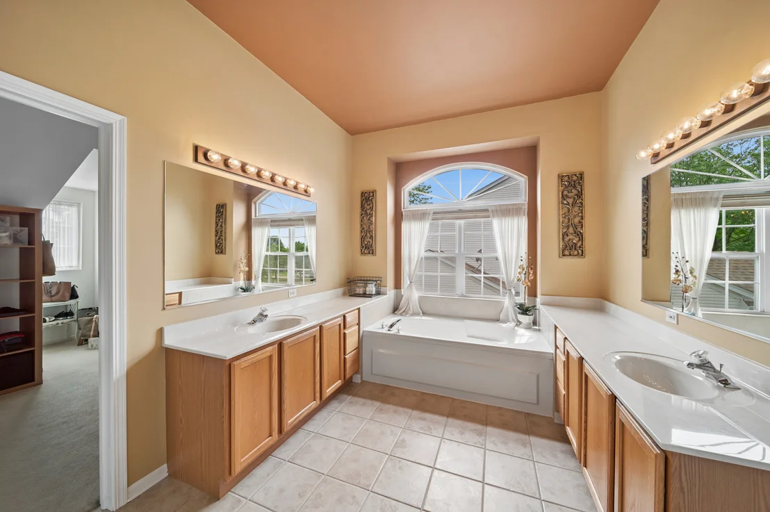 Photo of 2975 Adamson Drive