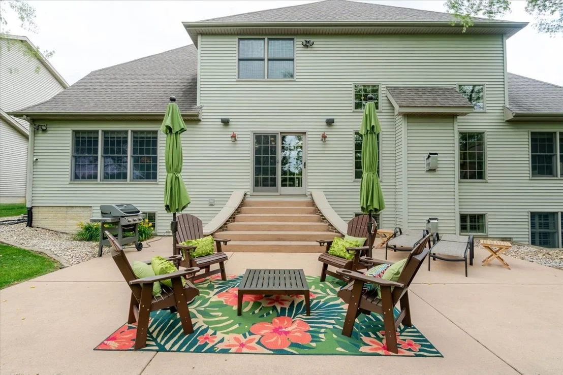 Photo of 2104 Sinclair Court