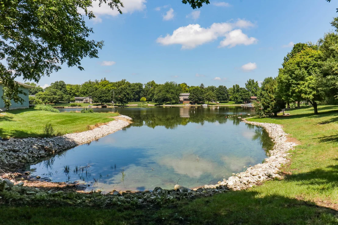 Photo of 8264 Sunset Road