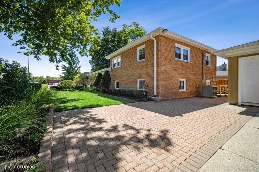 Photo of 160 Highland Avenue