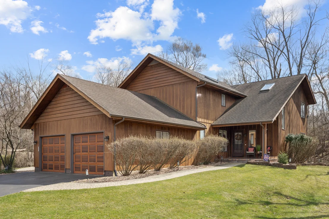 Photo of 9706 Fox Shores Drive