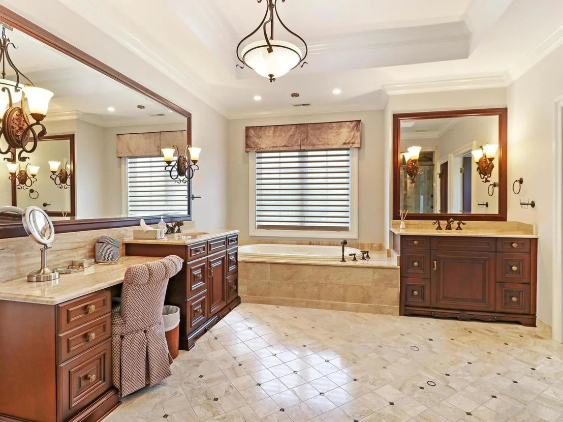 Photo of 34 Abbey Woods Drive