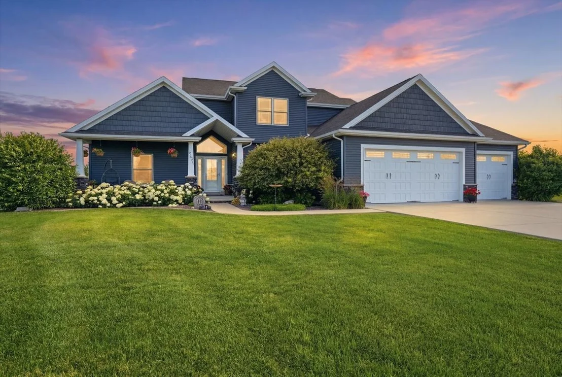 Photo of 9571 Crossbow Drive