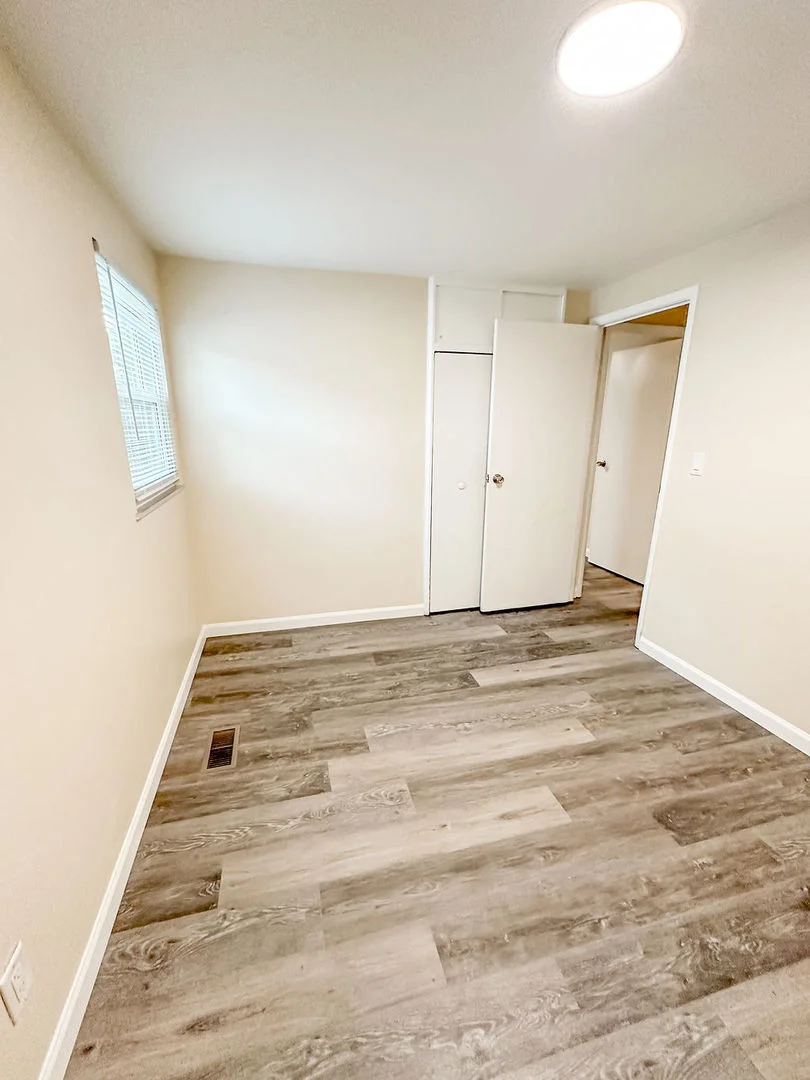 Photo of 810 Fairoaks Drive