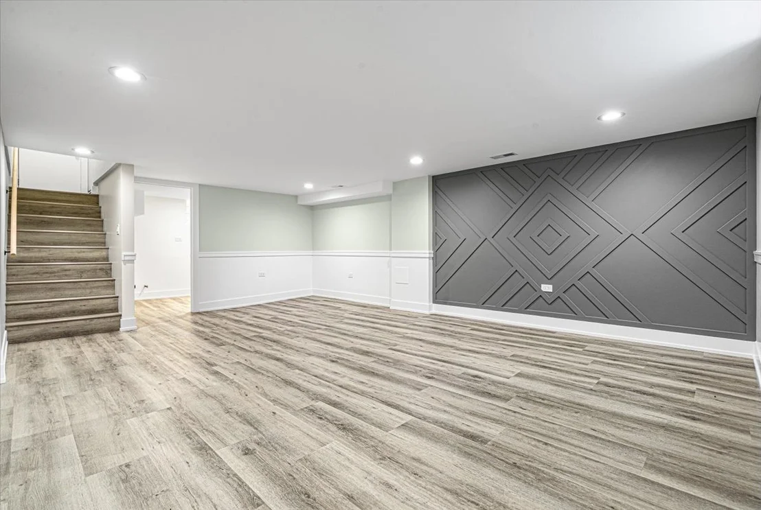 Photo of 438 W 126th Place