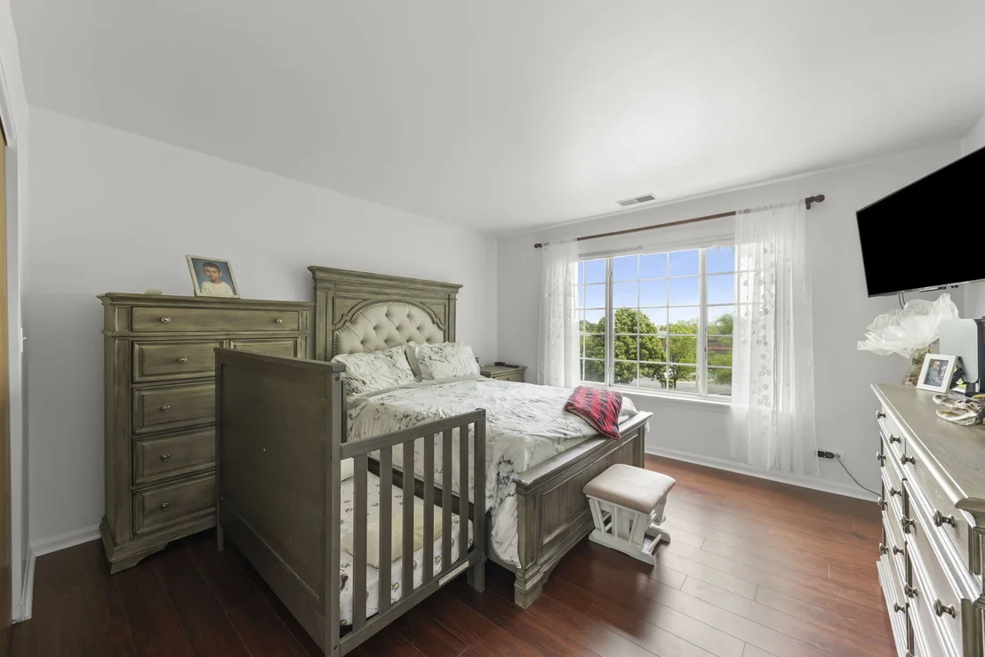 Photo of 3344 Ravinia Circle