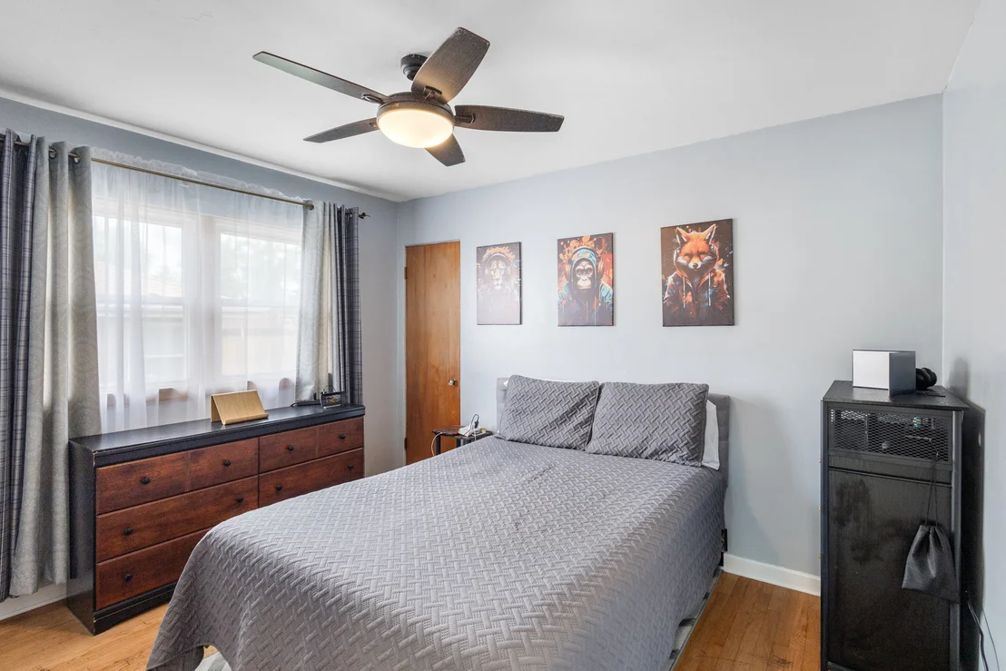 Photo of 2711 Maple Avenue