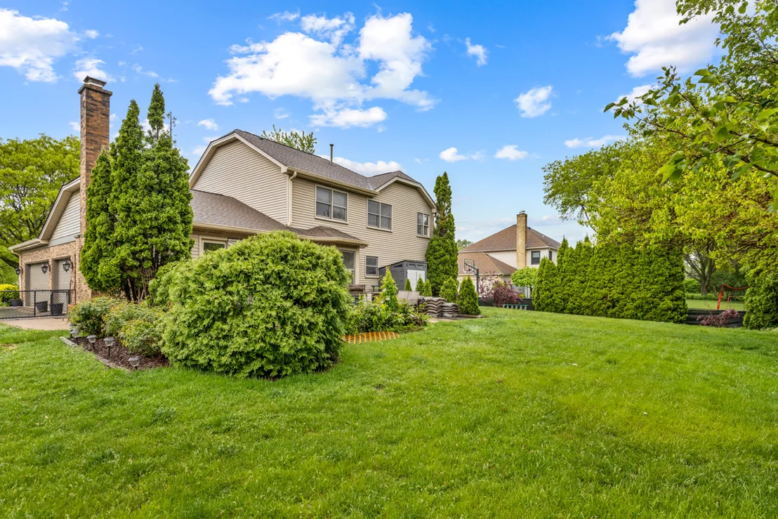 Photo of 1185 surrey Lane
