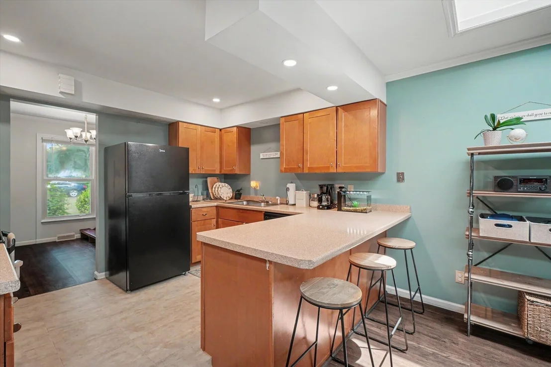 Photo of 304 Cherokee Drive