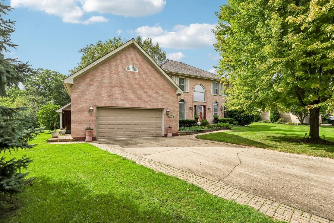 Photo of 2002 Ravine Drive