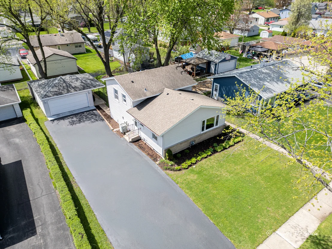 Photo of 2207 Kirchoff Road