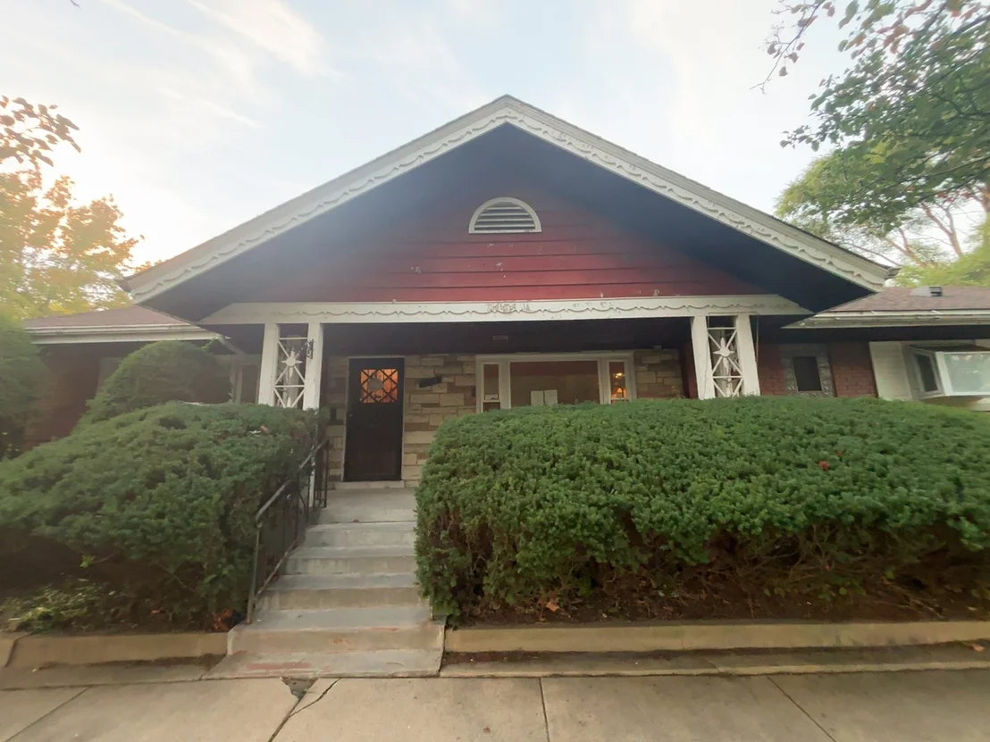 Photo of 2320 W 101st Street