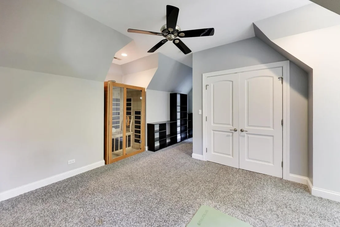 Photo of 1106 Astor Place