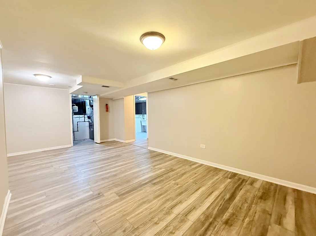 Photo of 20137 Sequoia Avenue