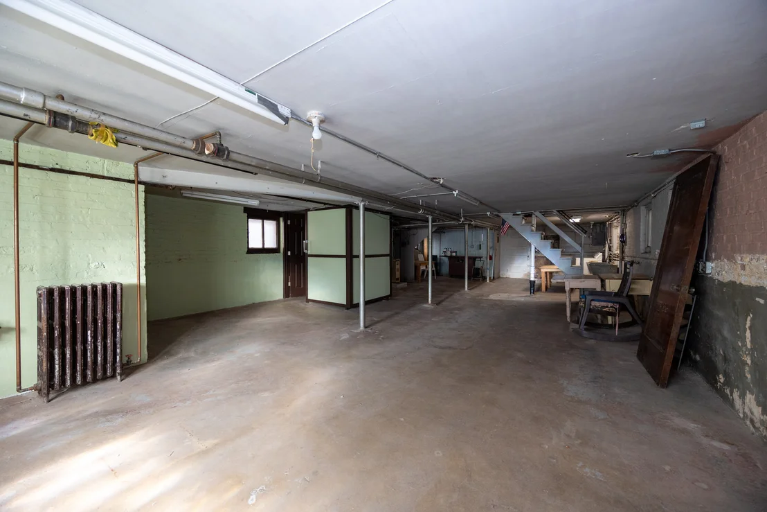 Photo of 5226 W Wolfram Street