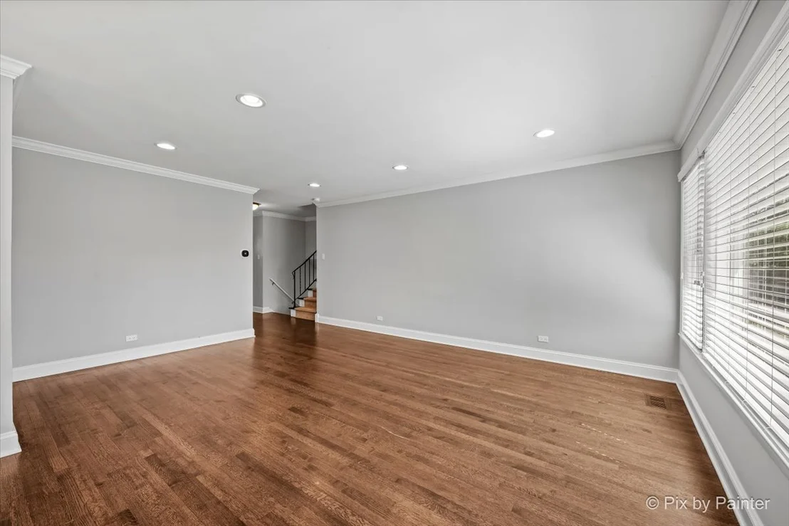 Photo of 710 Laporte Avenue